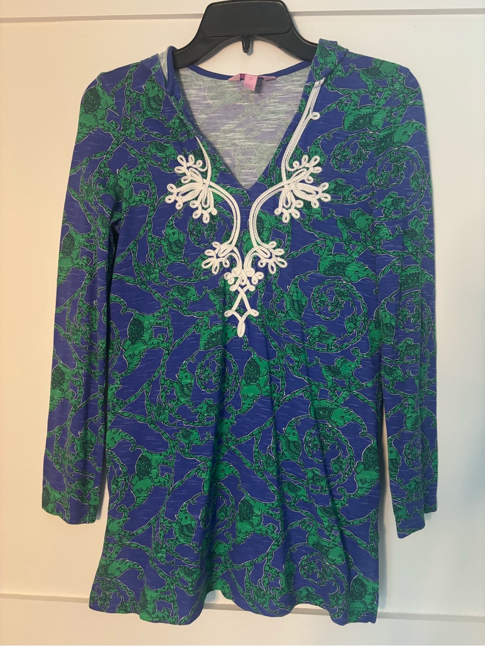 Lilly Pulitzer Blue & Green Embellished V-Neck Tunic size XS in great condition